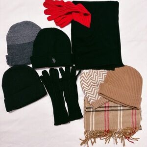 Assorted Winter Accessories Set